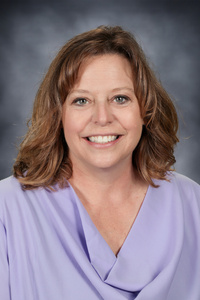 Hauser, Kristin